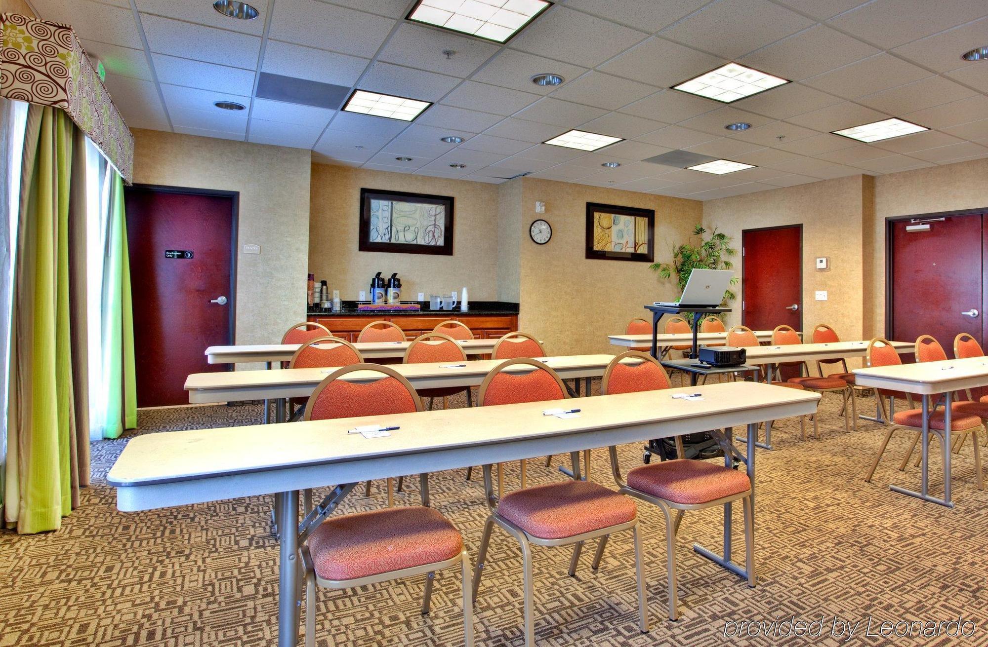 Holiday Inn Express San Diego - Otay Mesa, an IHG hotel Facilidades foto