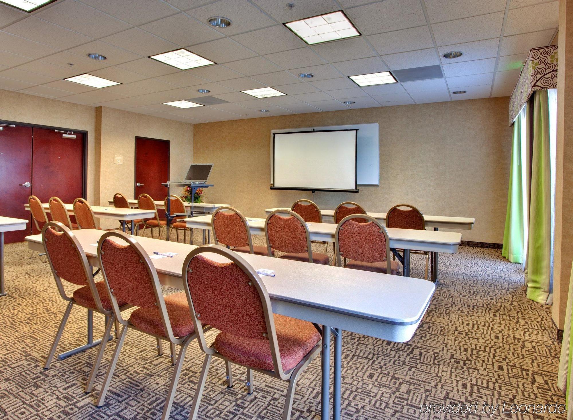 Holiday Inn Express San Diego - Otay Mesa, an IHG hotel Facilidades foto