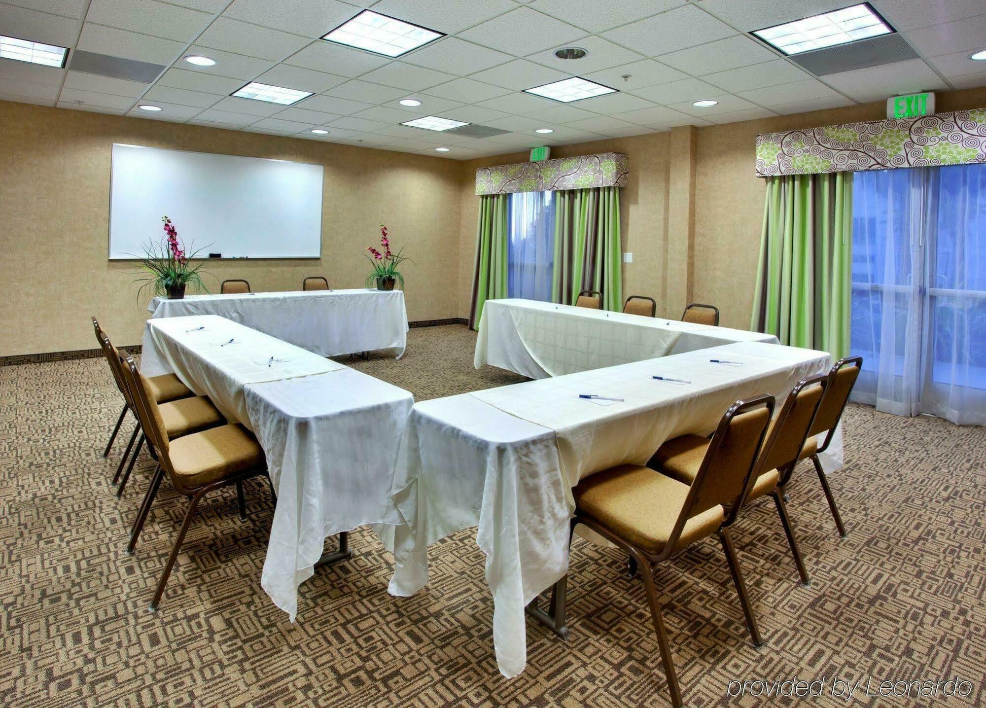 Holiday Inn Express San Diego - Otay Mesa, an IHG hotel Facilidades foto