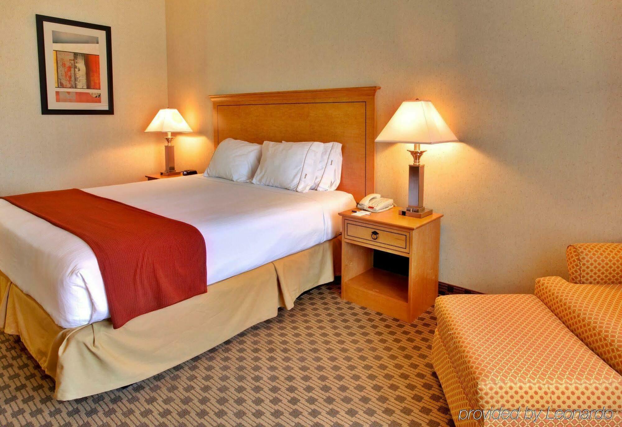Holiday Inn Express San Diego - Otay Mesa, an IHG hotel Exterior foto